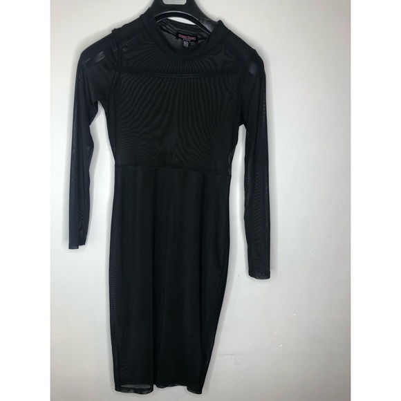 Black Dress With Mesh - Picture 1 of 2